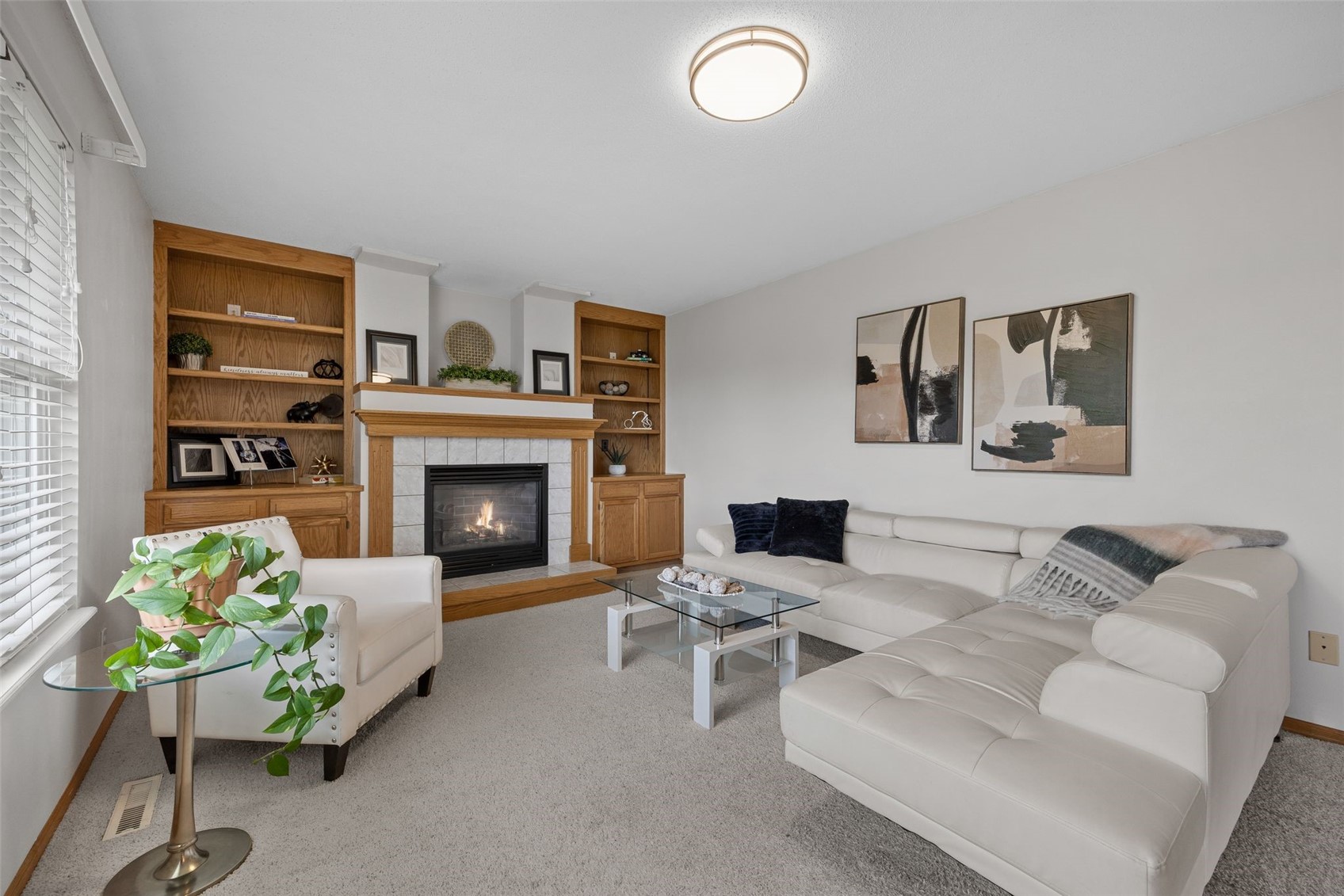 1346 Sweeting Lane Coralville IA 52241