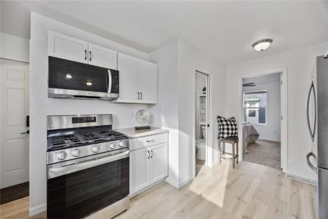 59 Walnut Street Tipton IA 52772