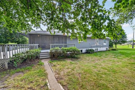 1515 Washington Drive Vinton IA 52349