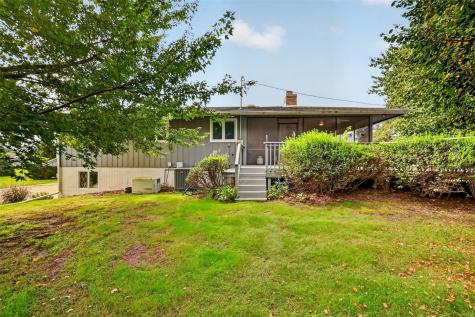 1515 Washington Drive Vinton IA 52349