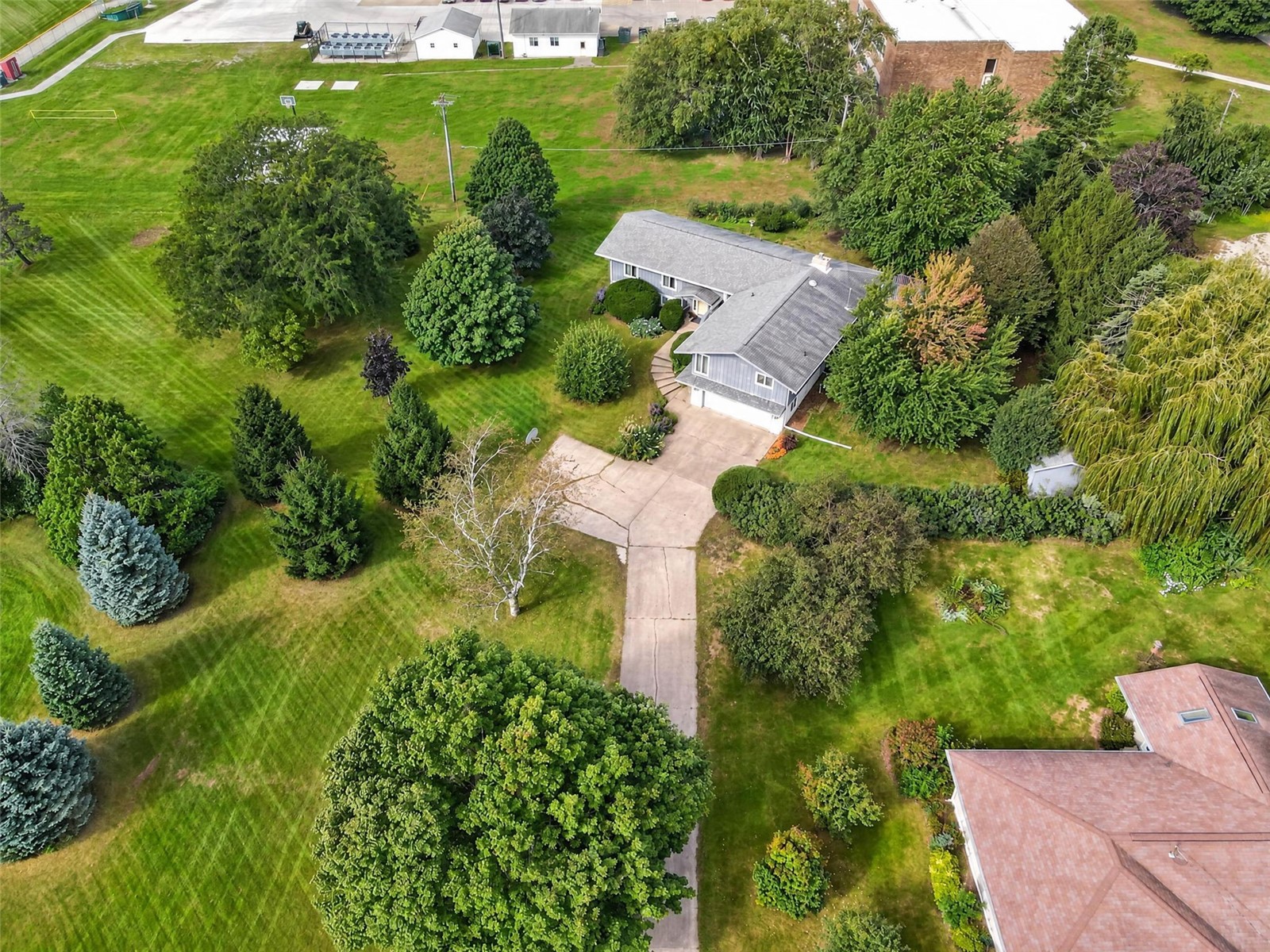 1515 Washington Drive Vinton IA 52349