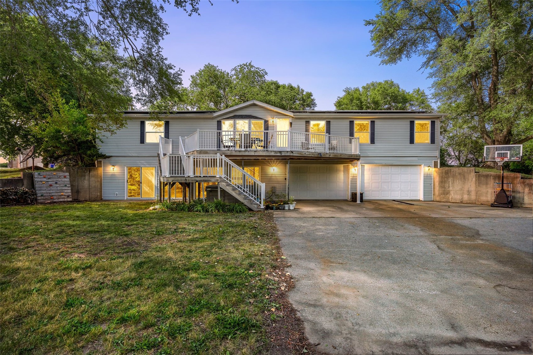 1650 W Forevergreen Road North Liberty IA 52317