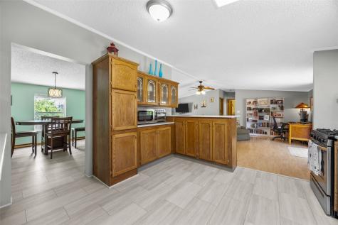 1650 W Forevergreen Road North Liberty IA 52317