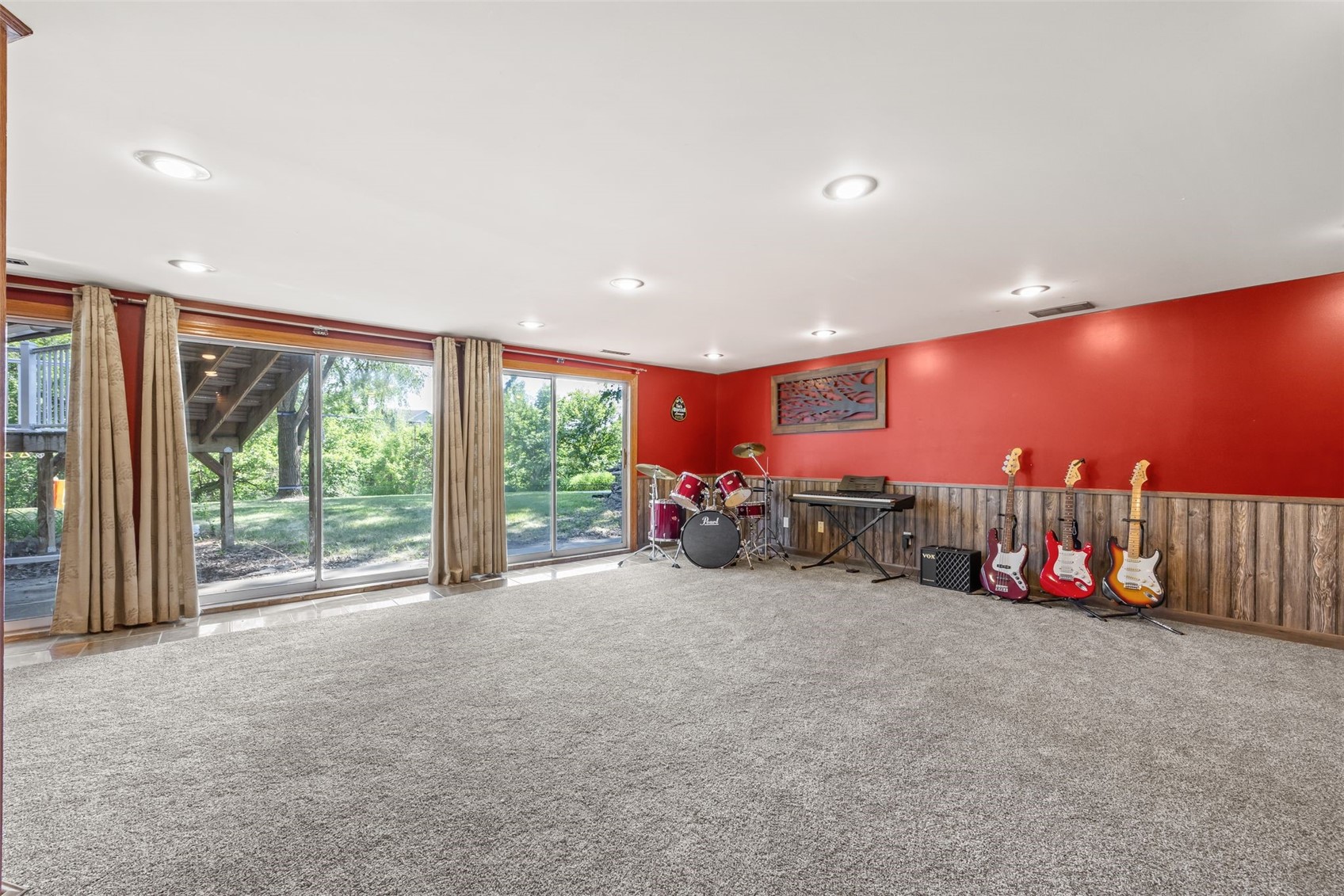 1650 W Forevergreen Road North Liberty IA 52317