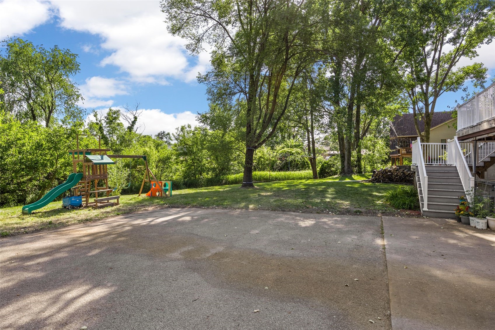 1650 W Forevergreen Road North Liberty IA 52317