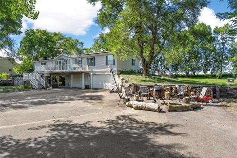 1650 W Forevergreen Road North Liberty IA 52317