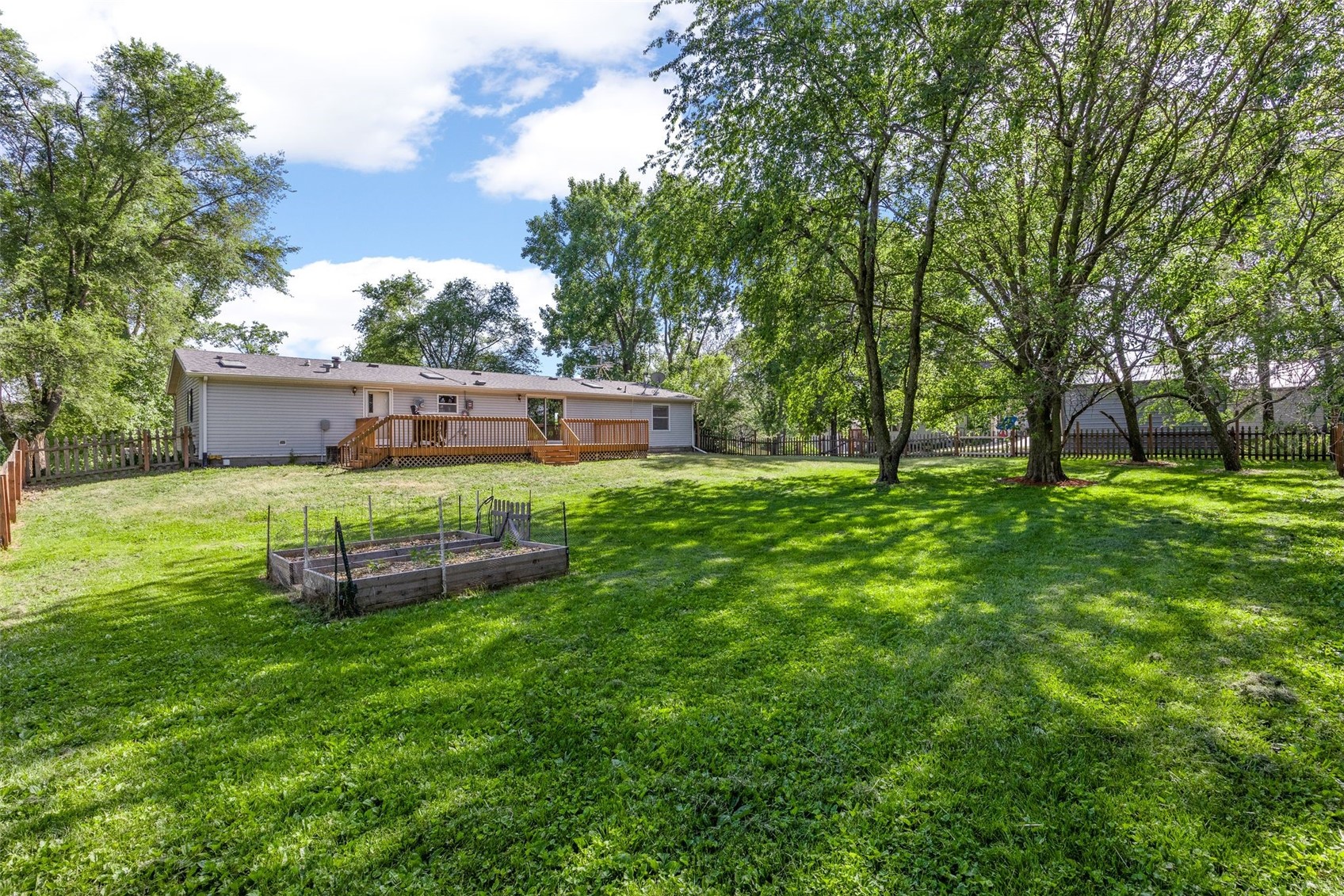 1650 W Forevergreen Road North Liberty IA 52317
