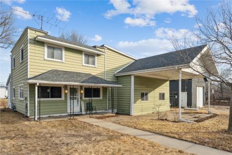 502 E Main Street Lisbon IA 52253
