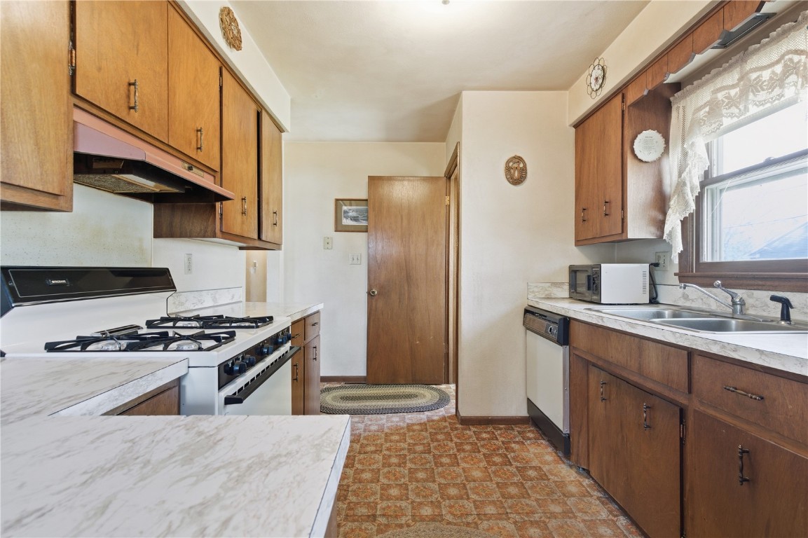 1223 Vernon Hill Boulevard Cedar Rapids IA 52403
