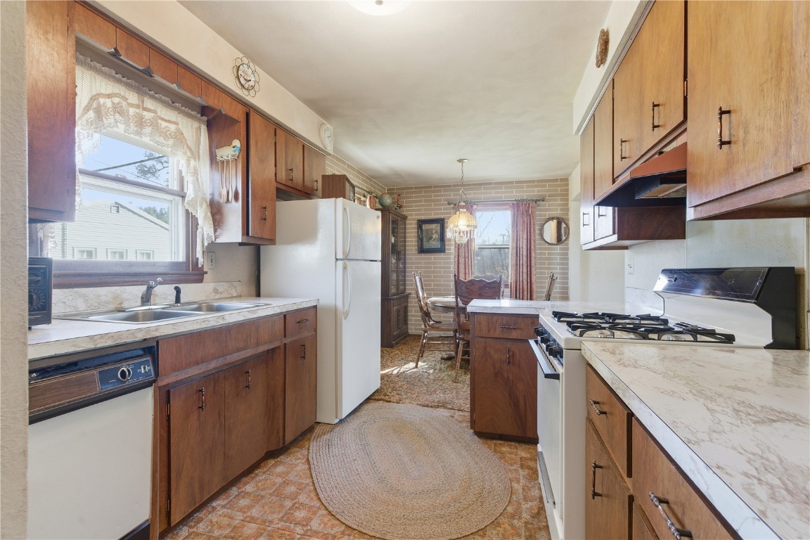 1223 Vernon Hill Boulevard Cedar Rapids IA 52403