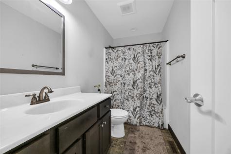 2923 SW James Parkway Cedar Rapids IA 52404