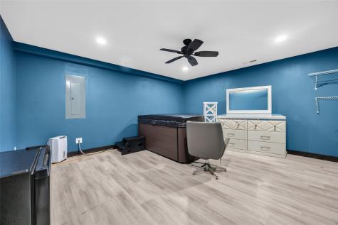 2923 SW James Parkway Cedar Rapids IA 52404