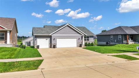 2923 SW James Parkway Cedar Rapids IA 52404