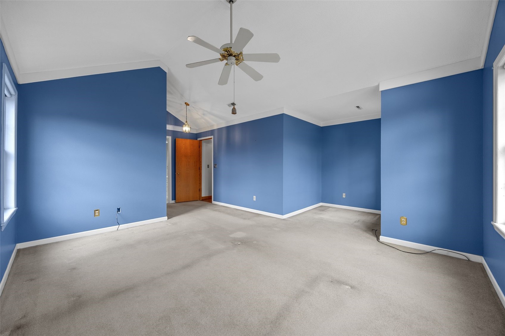 7329 Hampshire Drive NE Cedar Rapids IA 52402