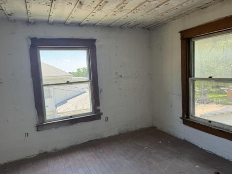 605 E Washington Street Sigourney IA 52591