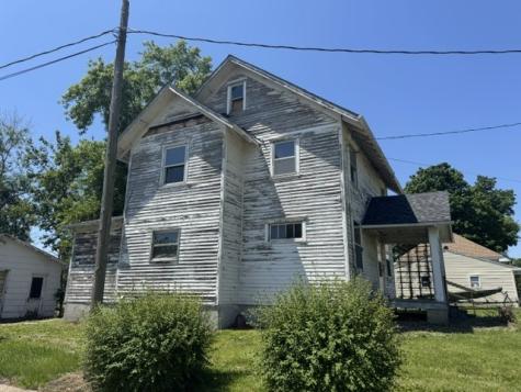 605 E Washington Street Sigourney IA 52591