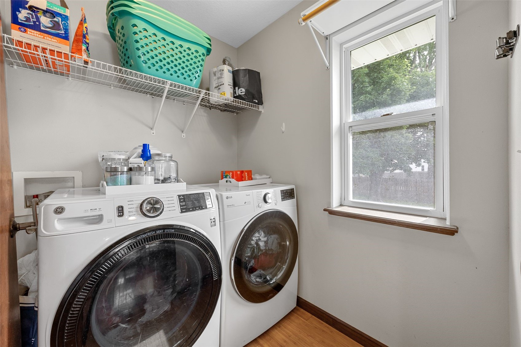 423 10th Street NW Cedar Rapids IA 52405