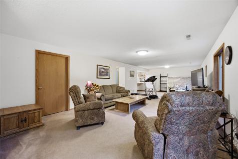1931 Liberty Lane Coralville IA 52241