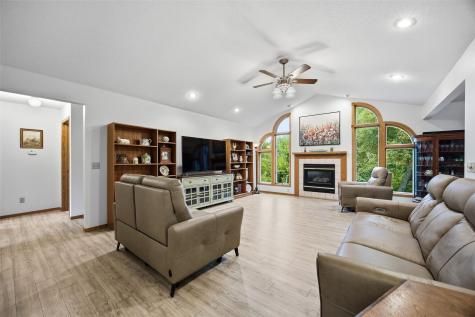 1931 Liberty Lane Coralville IA 52241