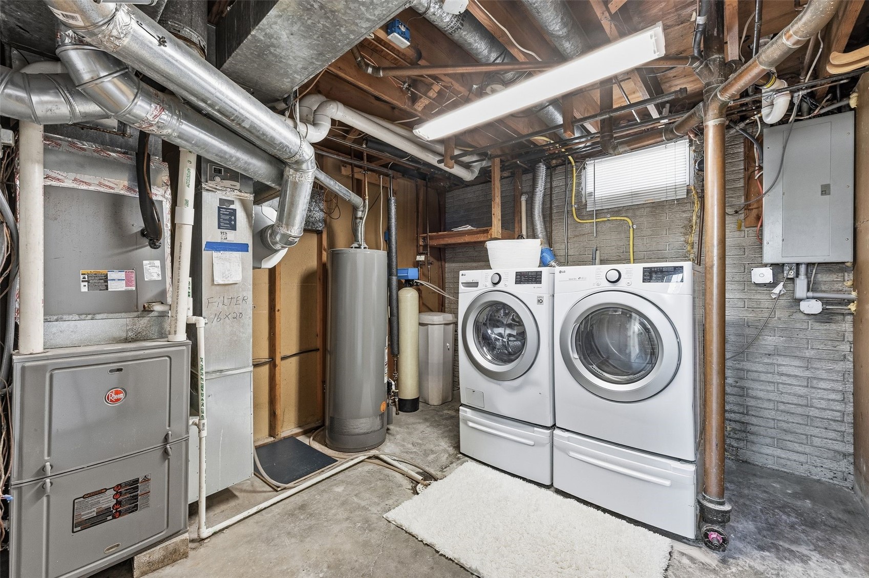 1195 Mcgowan Boulevard Marion IA 52302