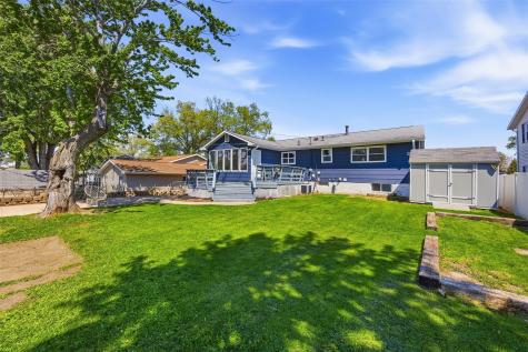 1195 Mcgowan Boulevard Marion IA 52302