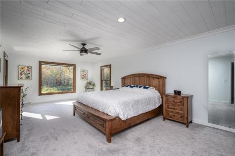 5624 26th Avenue Drive Vinton IA 52349