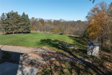 5624 26th Avenue Drive Vinton IA 52349