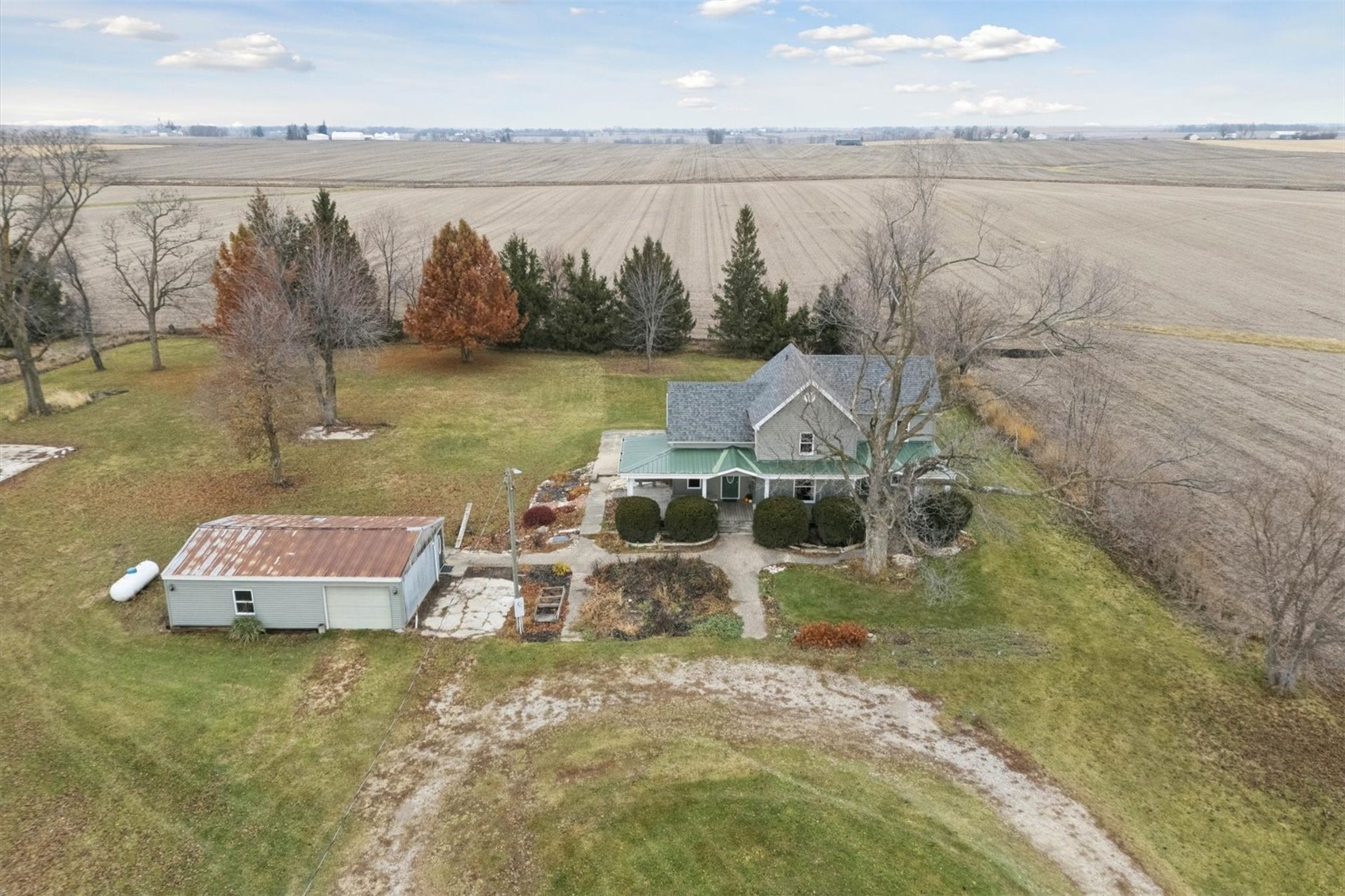 297 Goudy Road Mt Vernon IA 52314