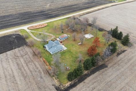297 Goudy Road Mt Vernon IA 52314