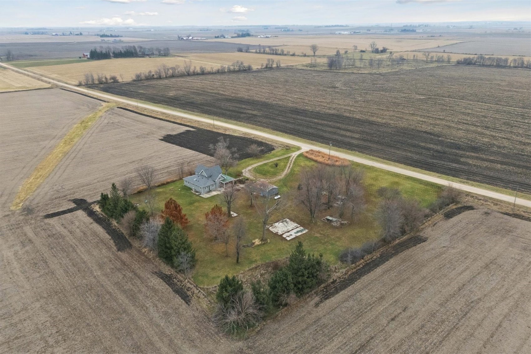 297 Goudy Road Mt Vernon IA 52314