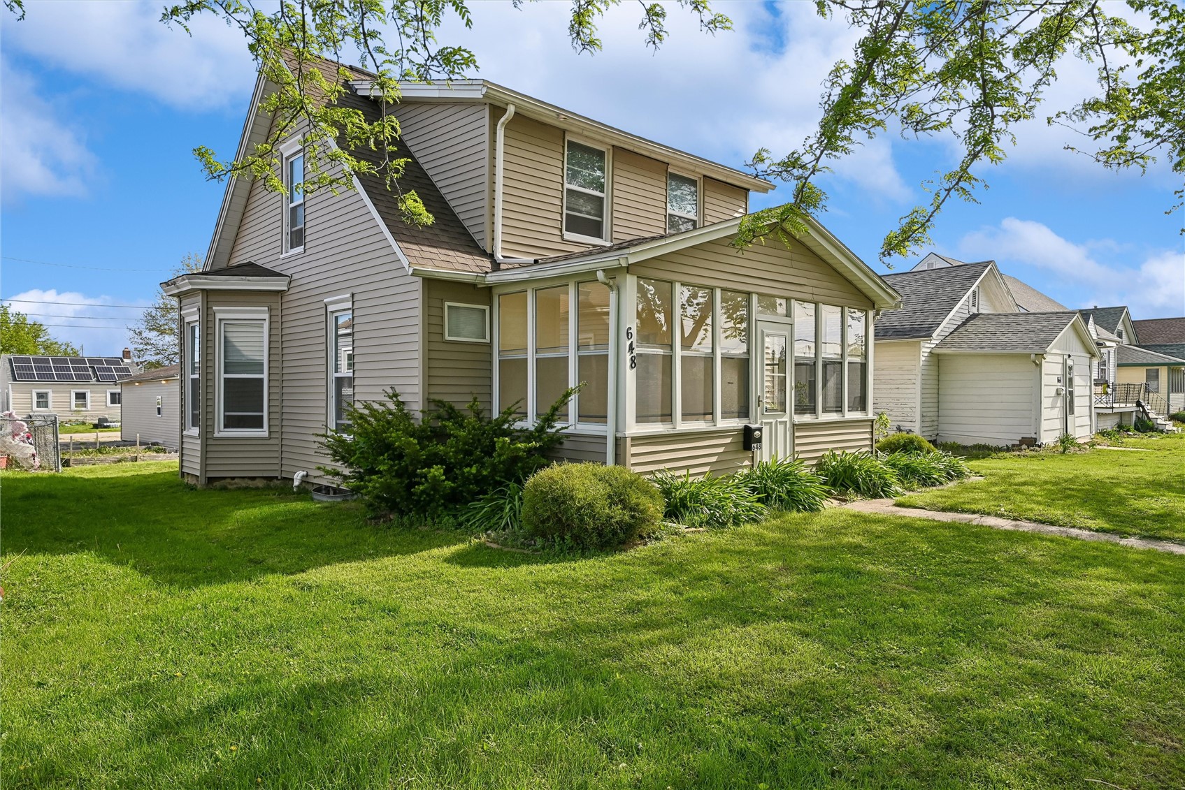 648 22nd Avenue SW Cedar Rapids IA 52404