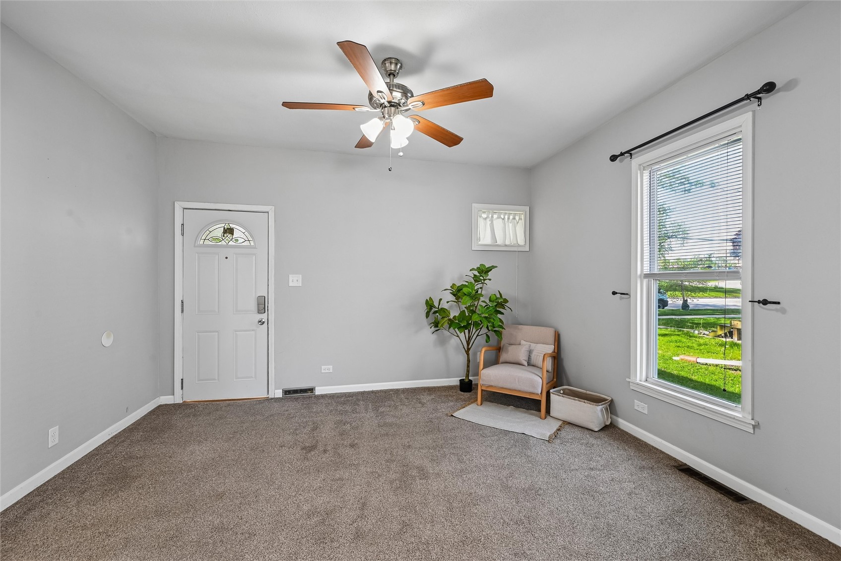648 22nd Avenue SW Cedar Rapids IA 52404
