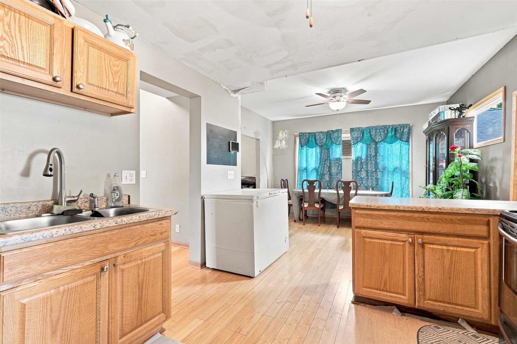 408 6th Avenue SW Cedar Rapids IA 52404