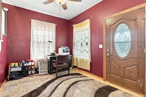 408 6th Avenue SW Cedar Rapids IA 52404