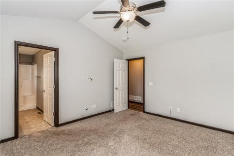 317 Barrington Parkway Marion IA 52302
