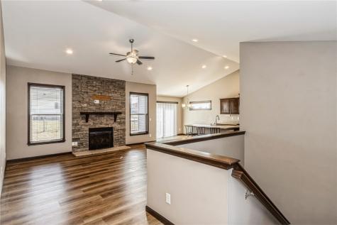 317 Barrington Parkway Marion IA 52302