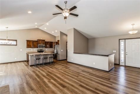 317 Barrington Parkway Marion IA 52302
