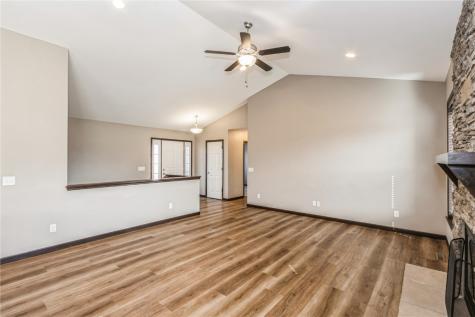 317 Barrington Parkway Marion IA 52302