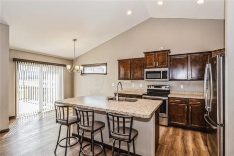317 Barrington Parkway Marion IA 52302