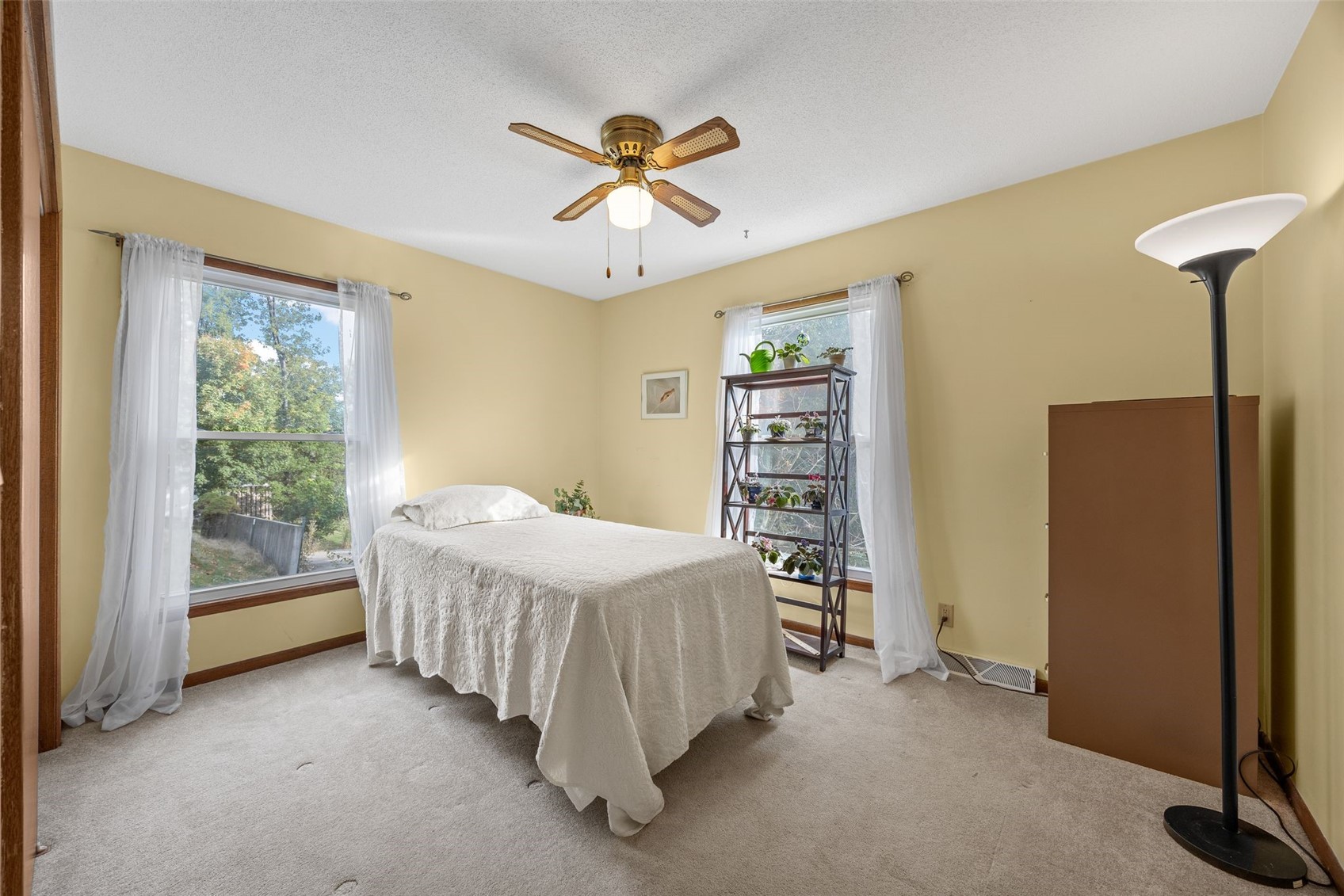 3854 Lost Valley Road SE Cedar Rapids IA 52403