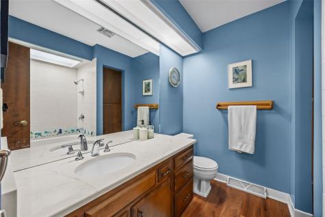3854 Lost Valley Road SE Cedar Rapids IA 52403