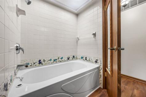 3854 Lost Valley Road SE Cedar Rapids IA 52403