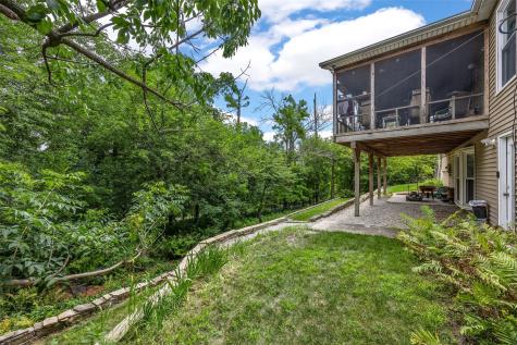 3854 Lost Valley Road SE Cedar Rapids IA 52403