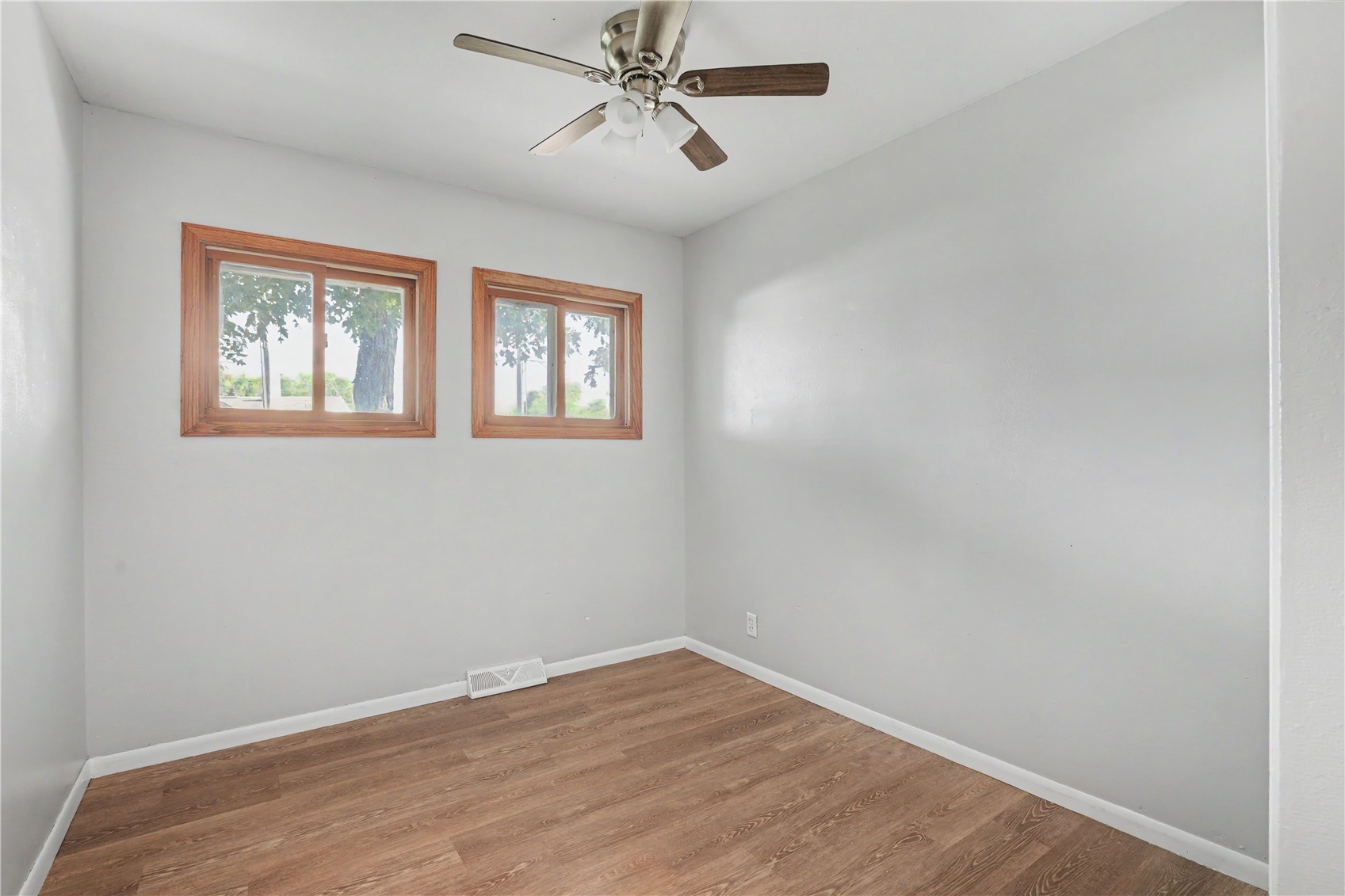 901 Harold Drive SE Cedar Rapids IA 52403
