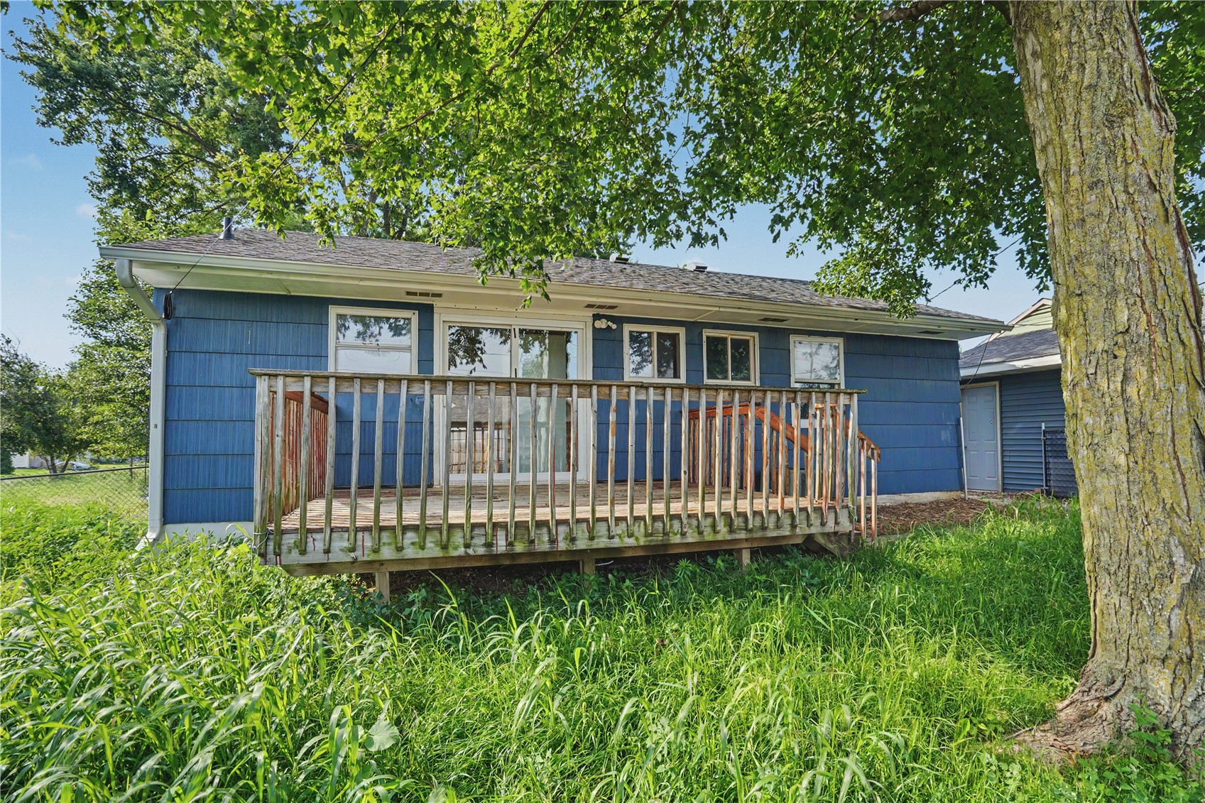 901 Harold Drive SE Cedar Rapids IA 52403