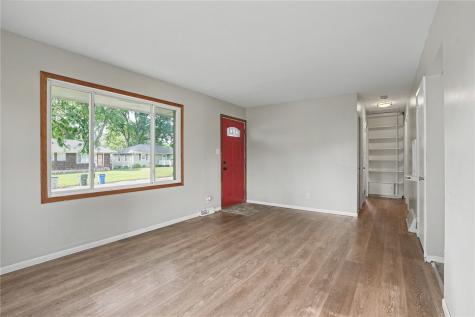901 Harold Drive SE Cedar Rapids IA 52403