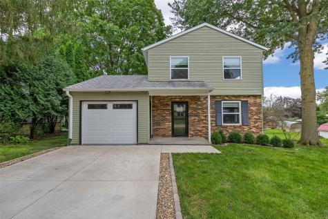 1339 E Bloomington Street Iowa City IA 52245