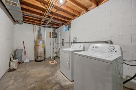 1339 E Bloomington Street Iowa City IA 52245