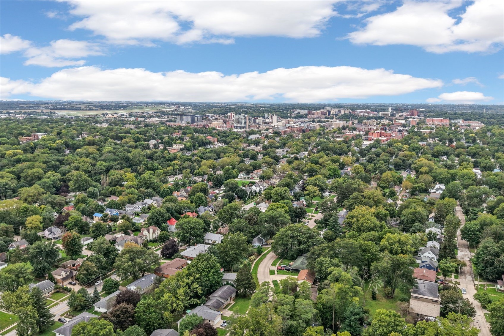 1339 E Bloomington Street Iowa City IA 52245