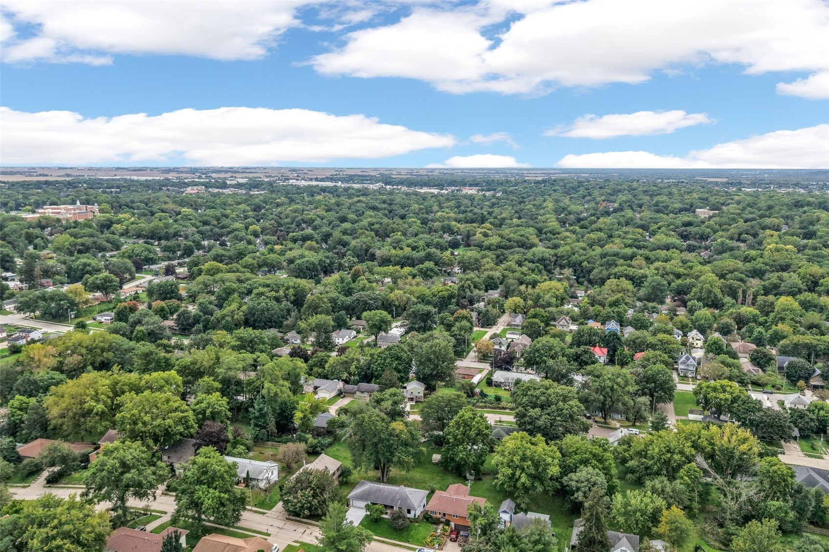 1339 E Bloomington Street Iowa City IA 52245